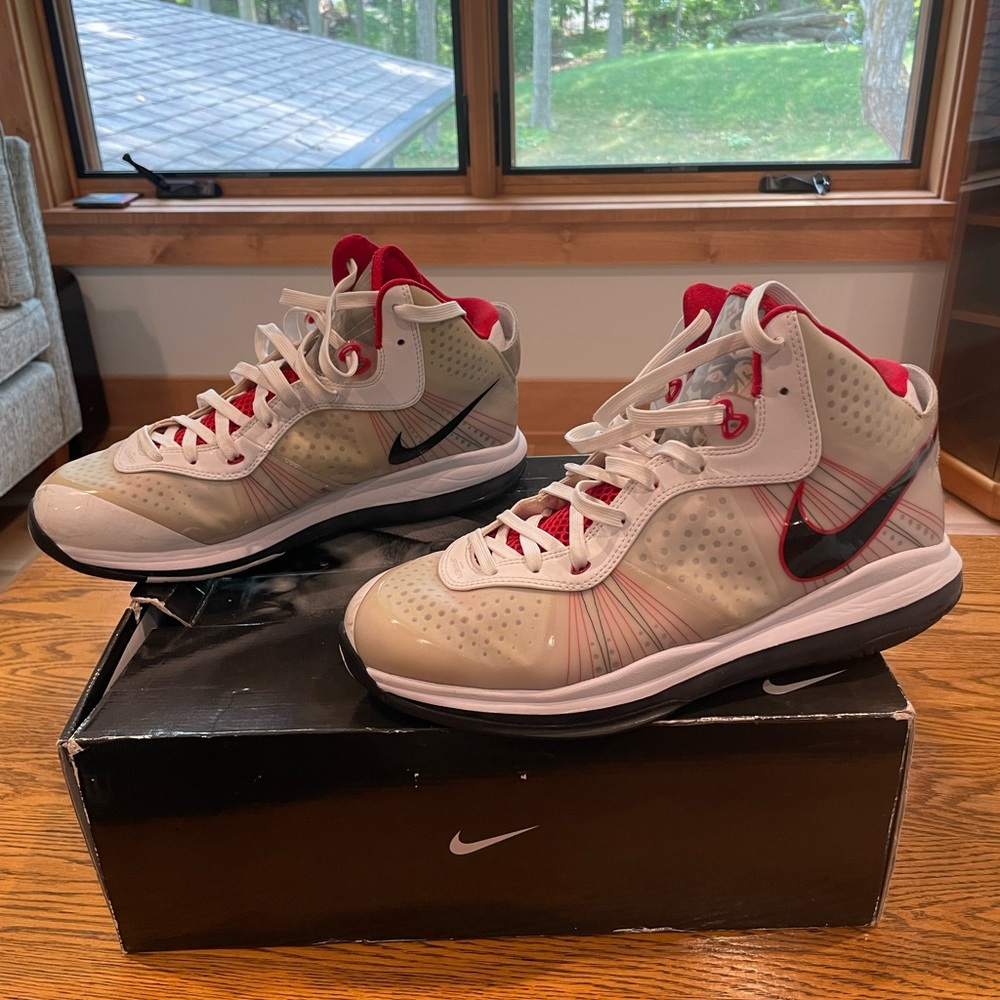 Nike Lebron 8 “Home”